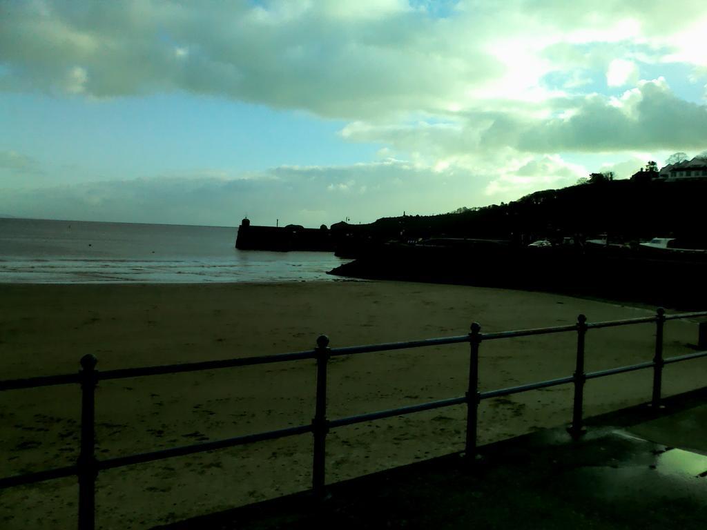 Harbourlight Guesthouse Saundersfoot Bagian luar foto